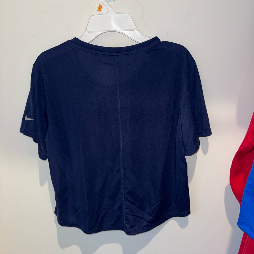 Nike Women's Navy Short Sleeve Performance Tee - Picture 3 of 5